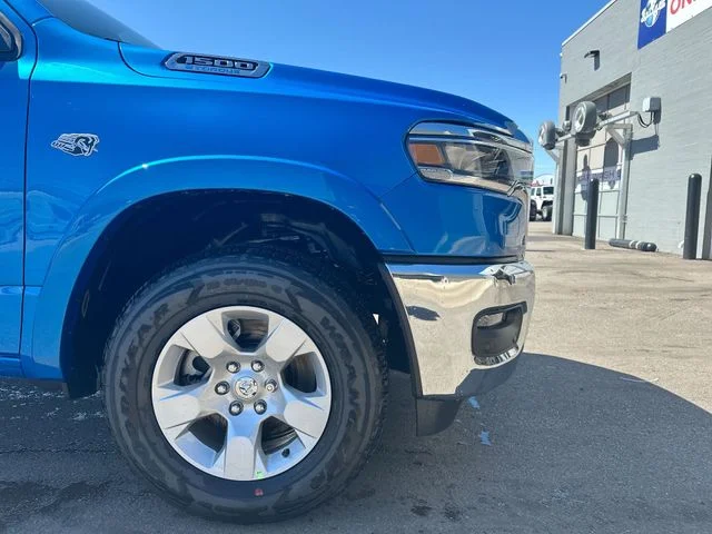 New 2026 Hydro Blue Pearl-Coat Exterior Paint RAM Big Horn/Lone Star image 12