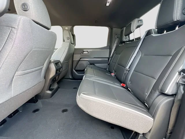 2026 GMC Sierra EV Elevation - Photo 17