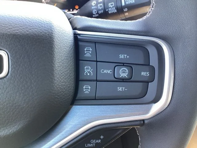 New 2026 Steel Blue Exterior Paint Jeep Limited Altitude image 33