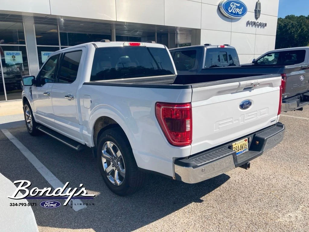 Used 2023 White Ford XLT image 3