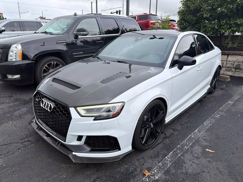 Used 2018 Audi RS 3 Base with VIN WUABWGFF2J1904958 for sale in Kansas City