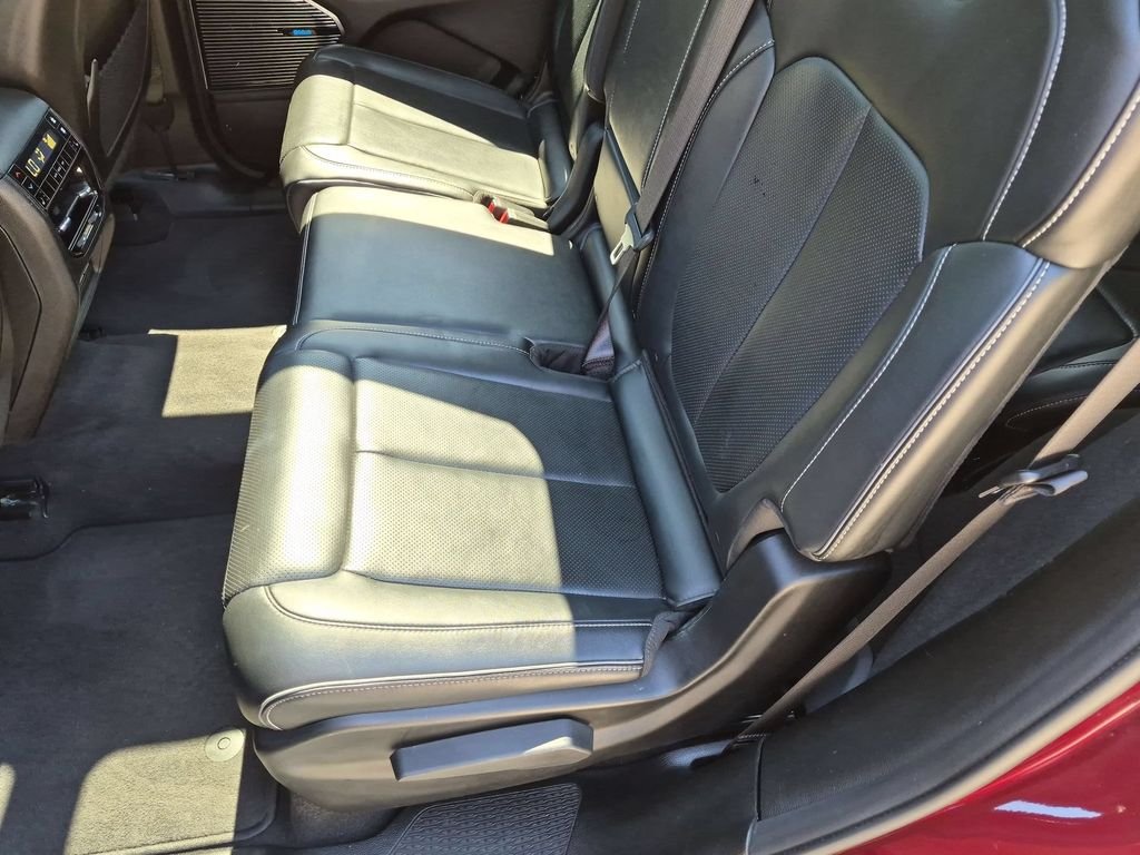 Used 2021 Red Jeep Overland image 30