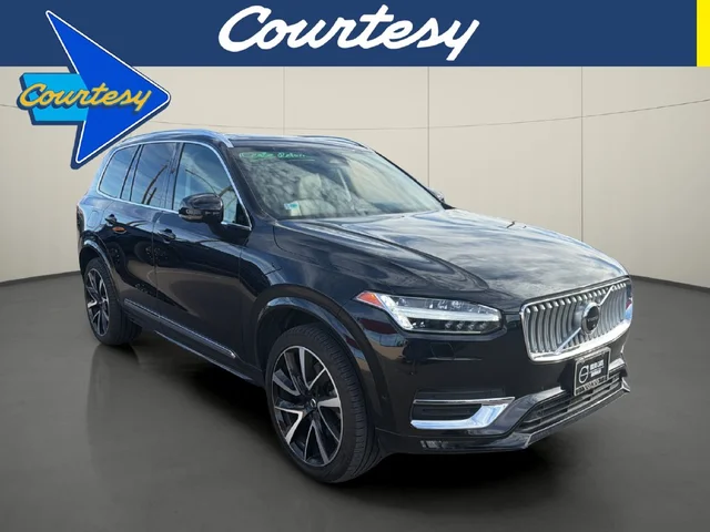 2023 Volvo XC90 B6 Plus 7-Seater