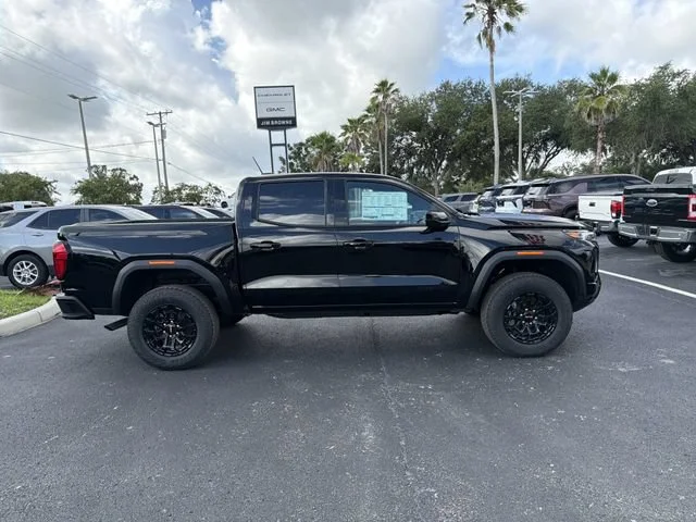 New 2026 Onyx Black GMC Elevation image 3