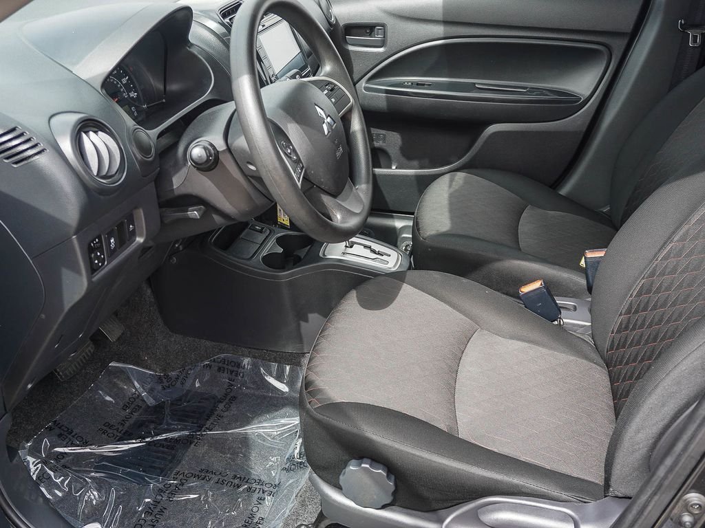 Used 2024 Red Mitsubishi ES image 17