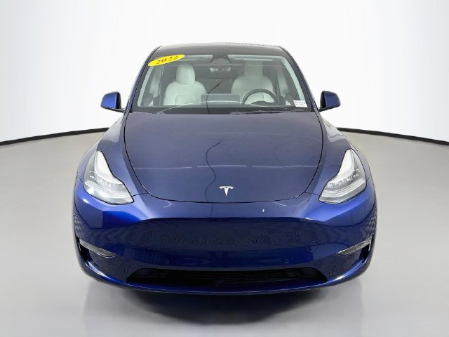 Used 2022 Tesla Model Y Long Range with VIN 7SAYGDEE7NF415757 for sale in Bloomington, IL