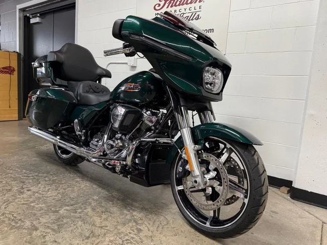 Pre-Owned 2024 Harley-Davidson® FLHX – Street Glide for sale in