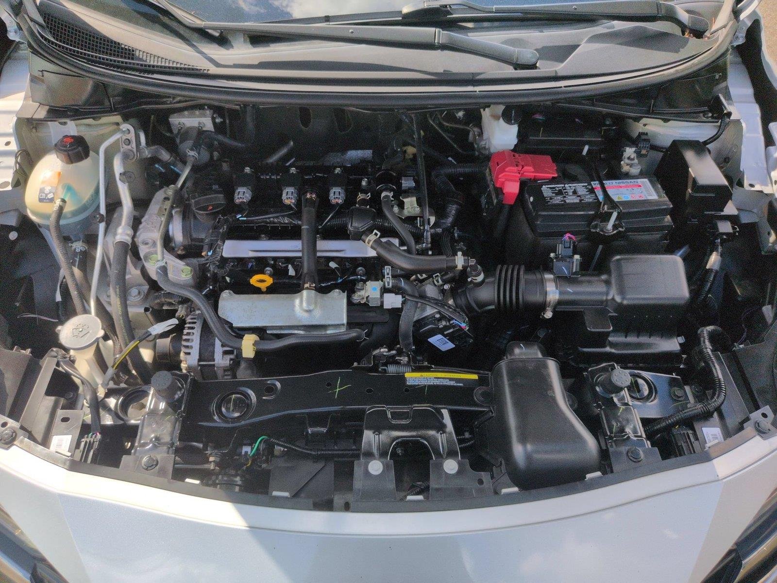 Used 2024 Brilliant Silver Metallic Nissan SR image 39