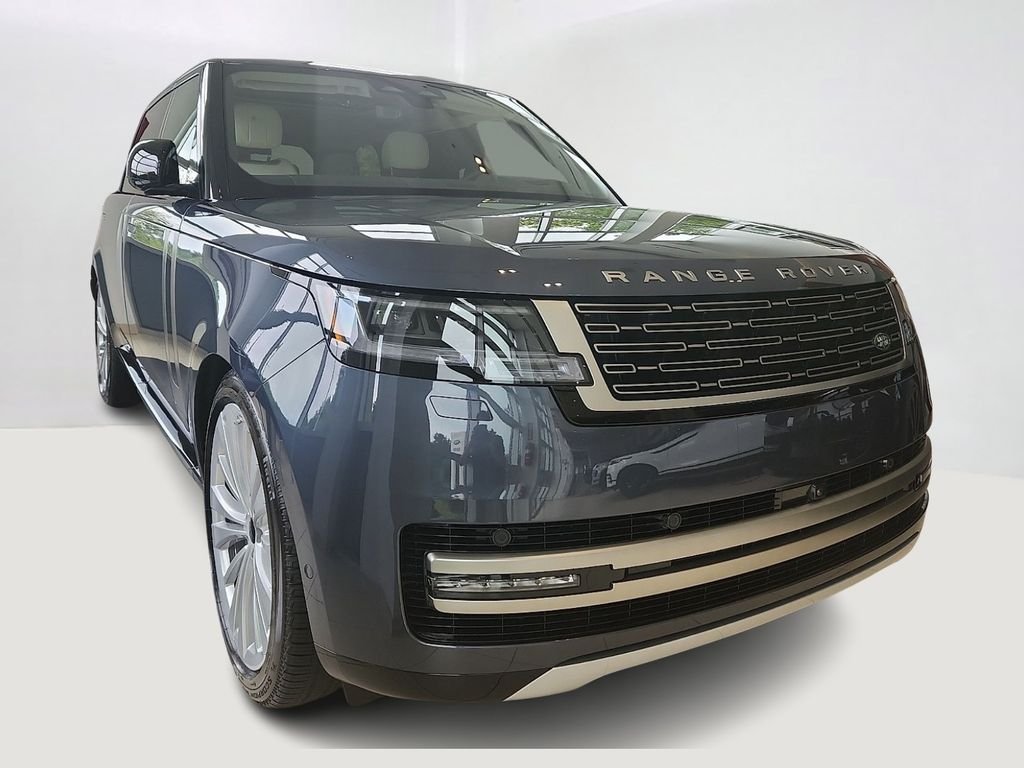 New 2026 Varesine Blue Land Rover SE image 2
