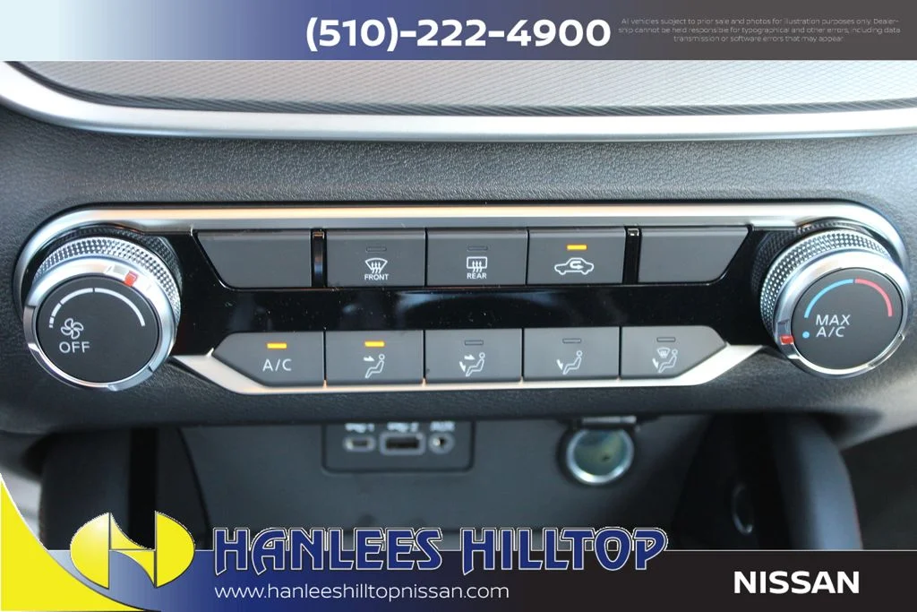2025 Nissan Altima SR - Photo 22