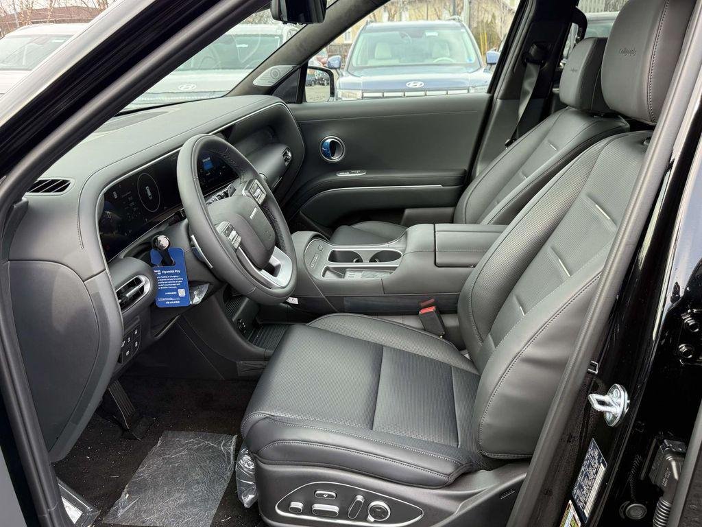 New 2026 Abyss Black Pearl Hyundai Calligraphy AWD image 14
