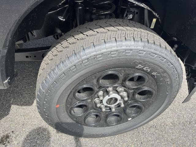 New 2026 Agate Black Metallic Ford F-350® Lariat® image 22
