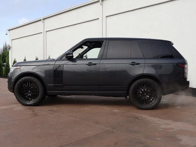 Used 2017 Land Rover Range Rover Supercharged with VIN SALGS2FE1HA371061 for sale in Kansas City