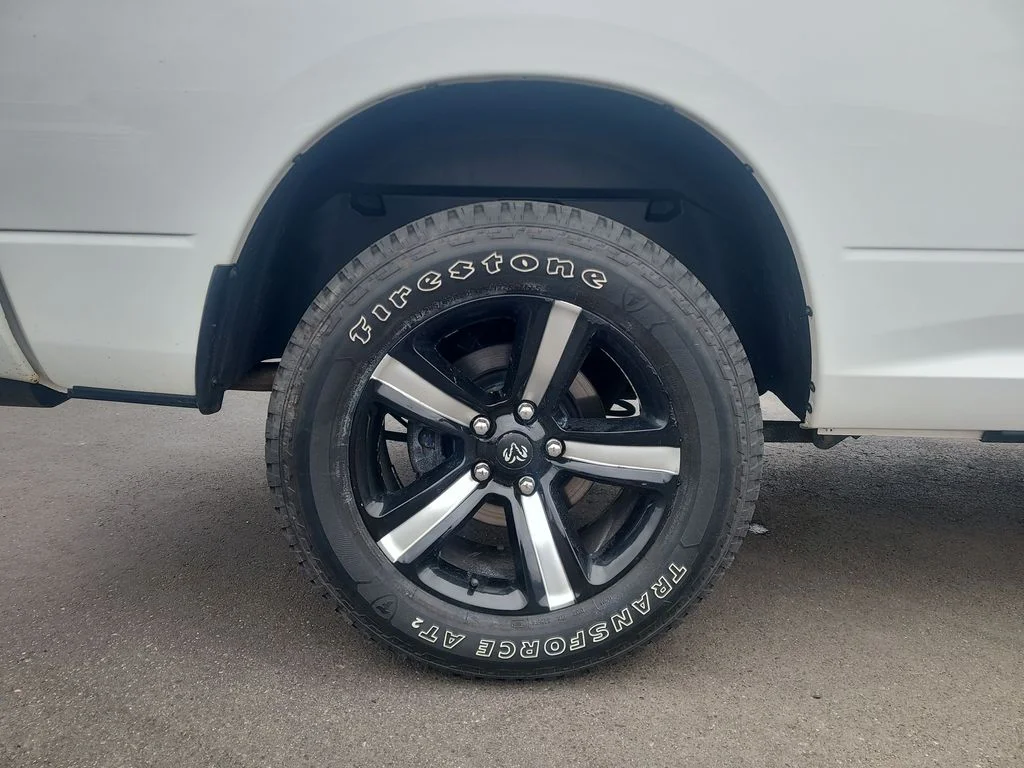 Used 2019 White Ram Express image 16
