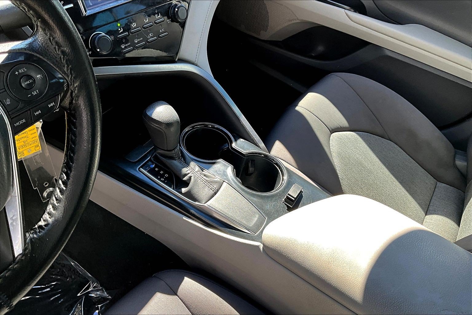 Used 2019 Silver Toyota LE image 13