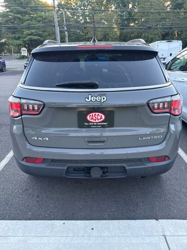 Used 2020 Gray Jeep Limited image 8