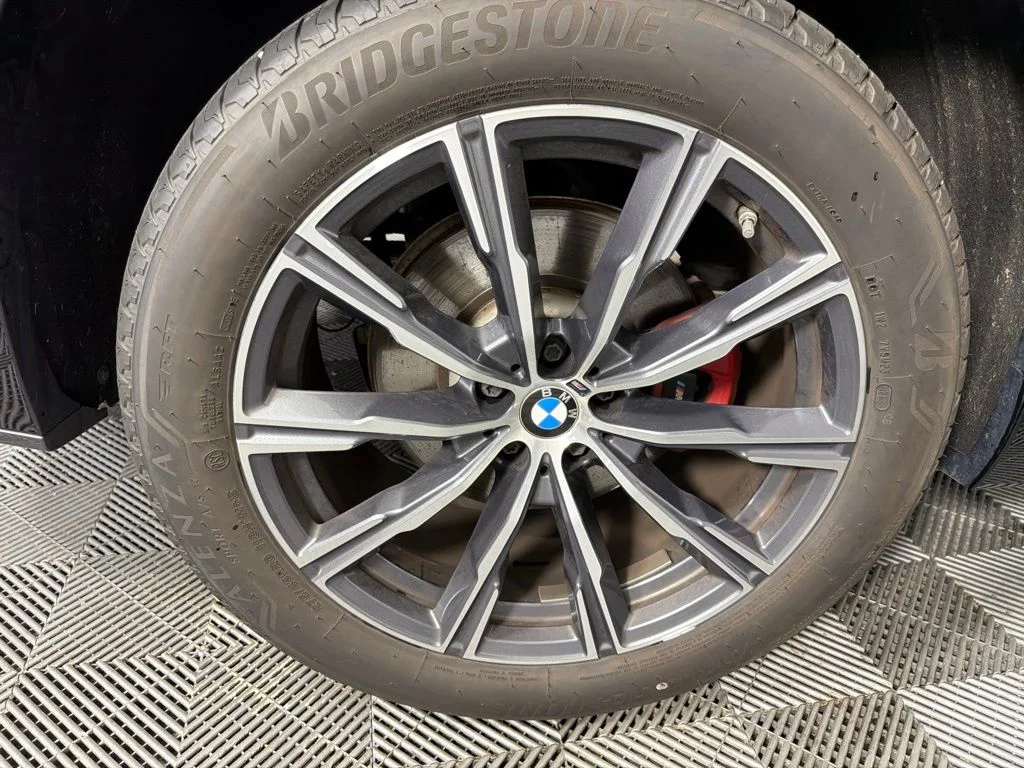 Certified Used 2024 Black Sapphire Metallic BMW xDrive40i image 13
