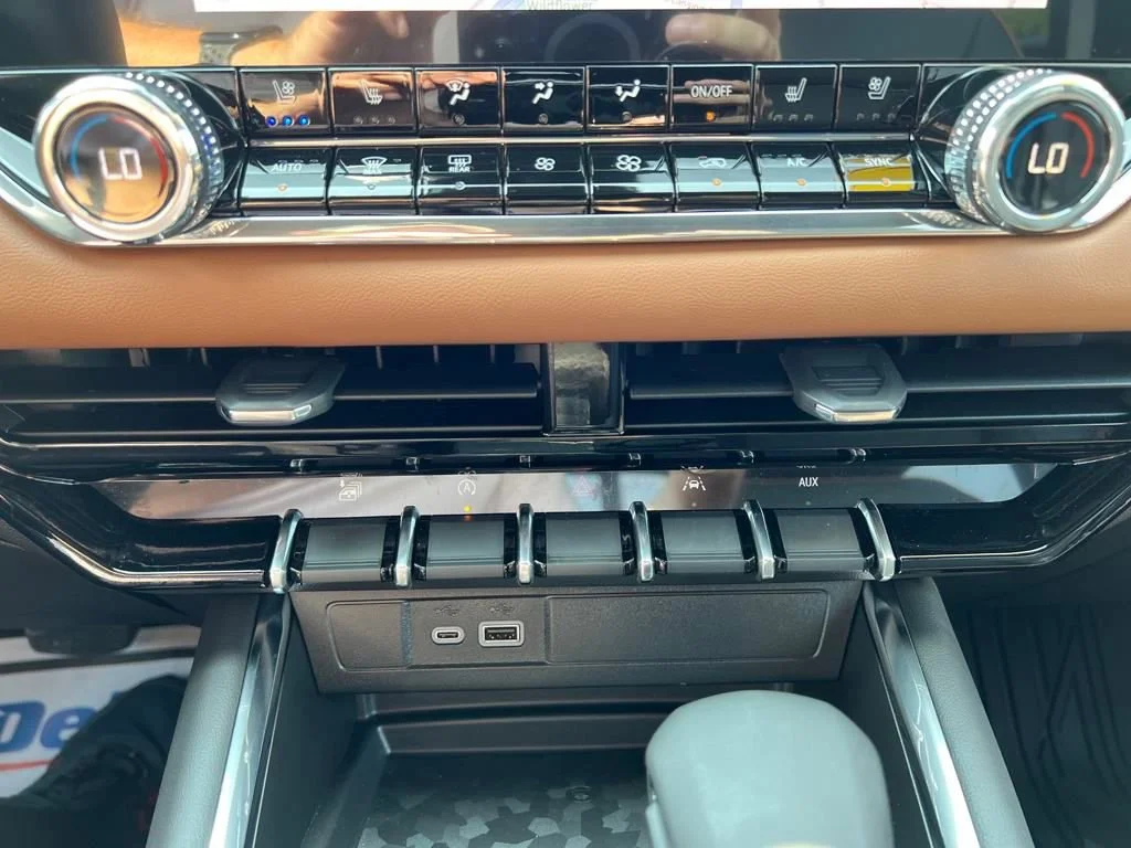 2026 GMC Canyon AT4 - Photo 21