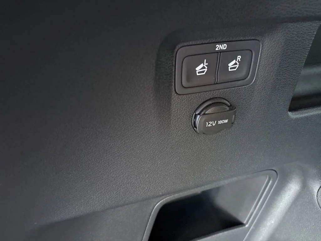 Used 2022 Gray Kia EX image 51