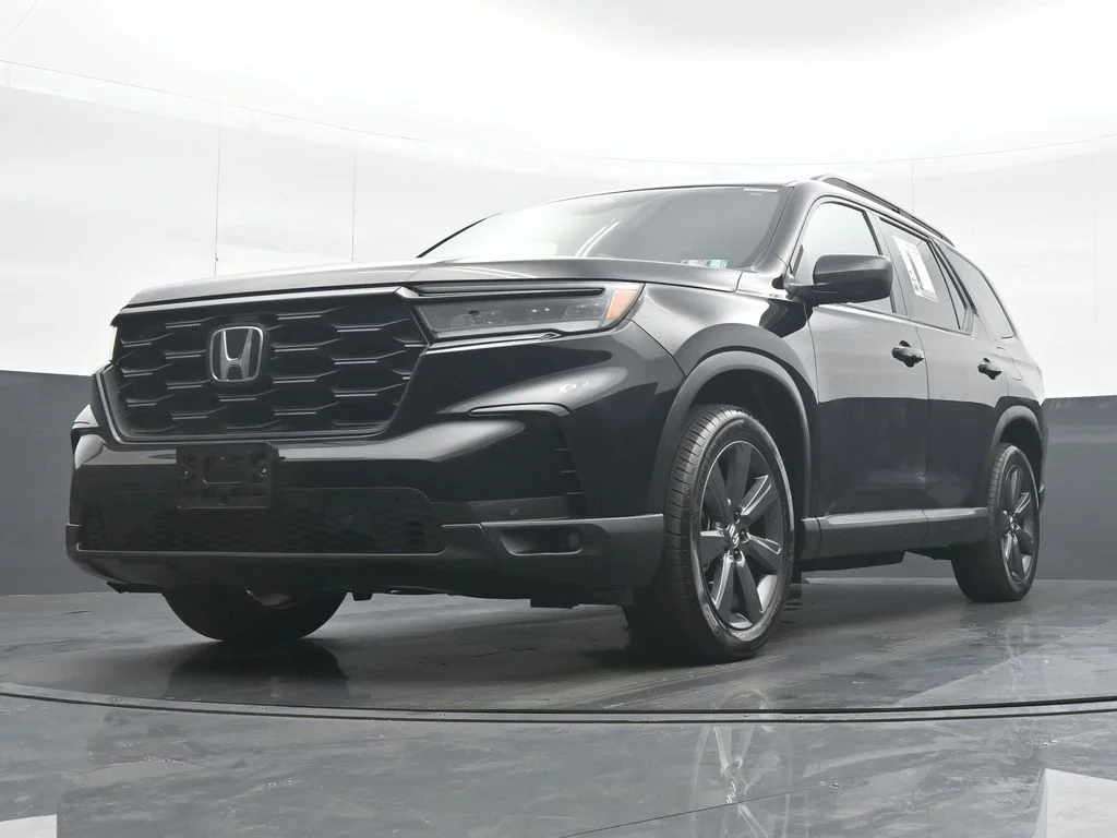 Used 2025 Black Honda Sport image 26
