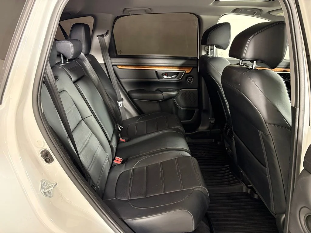 Used 2021 White Honda EX-L image 42