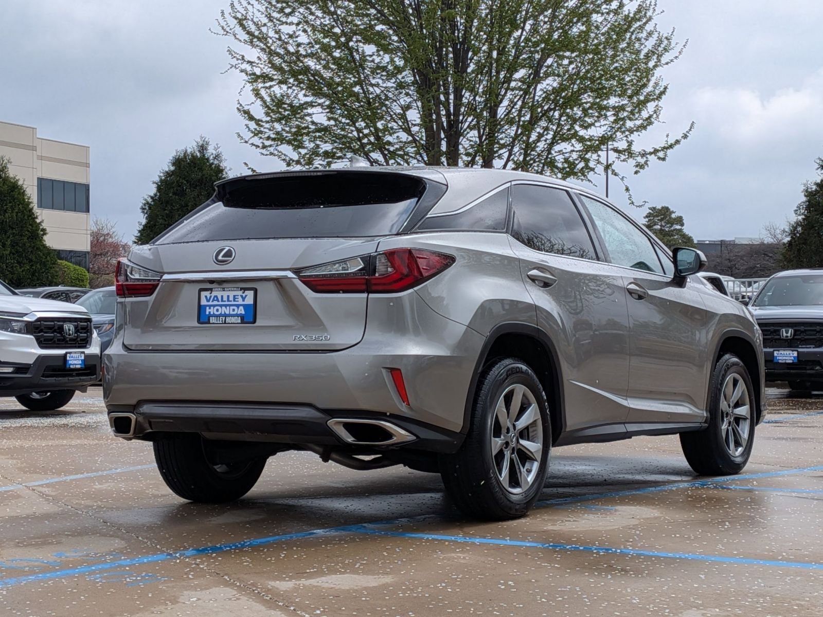 Used 2018 Atomic Silver Lexus 350 FWD image 6