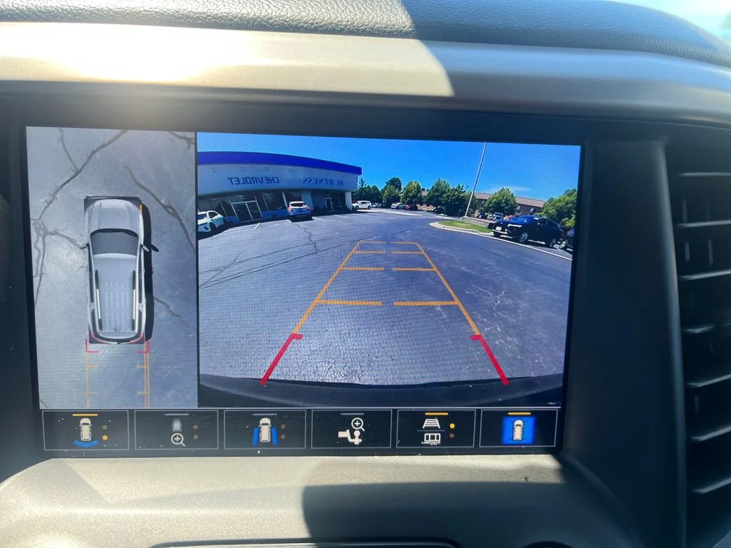 2023 GMC Acadia Denali - Photo 25