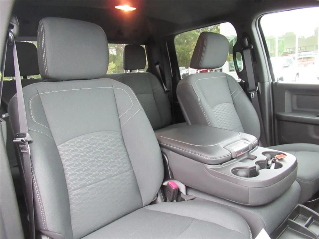 2026 RAM 2500 Tradesman/Black Express - Photo 9