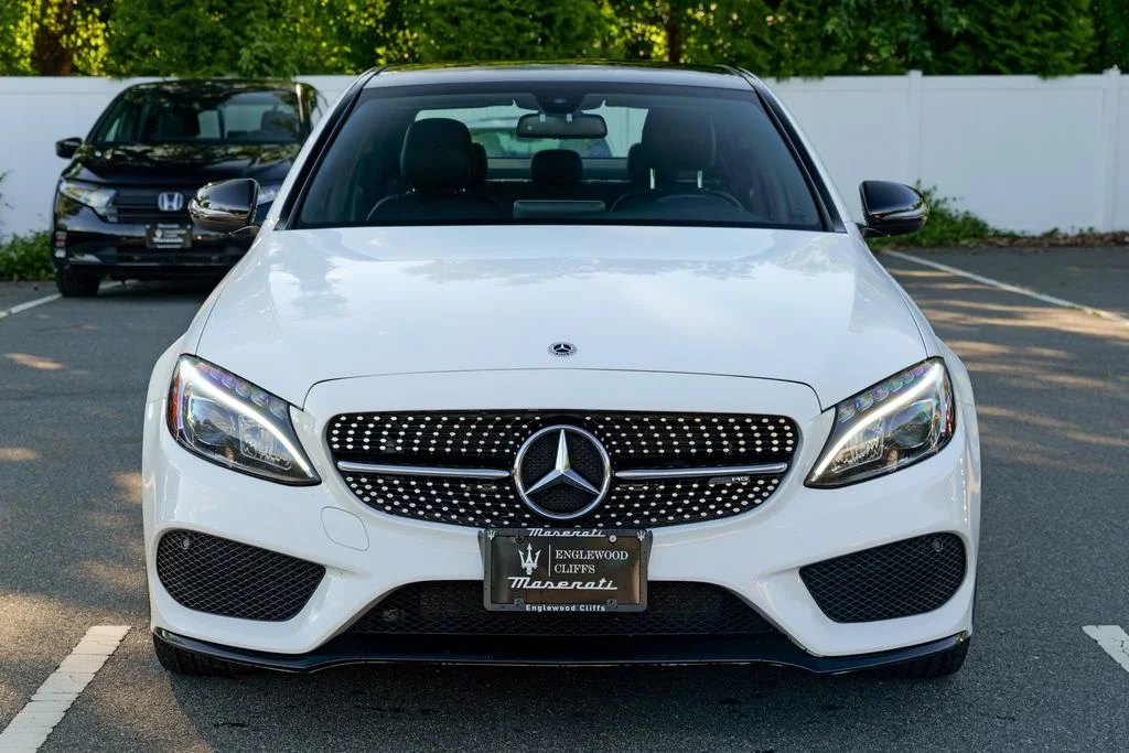 Used 2018 Polar White Mercedes-Benz C 300 image 2