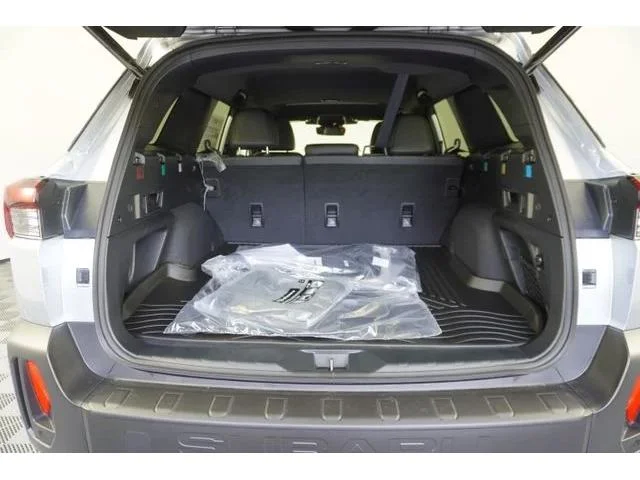 New 2026 ICE SILVER METALLIC Subaru Premium image 27