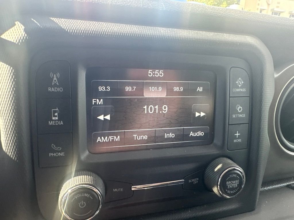 Used 2018 Red Jeep Unlimited Sport S image 15