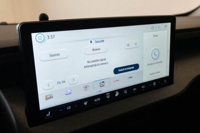 Used 2025 Black Ford XLT image 12