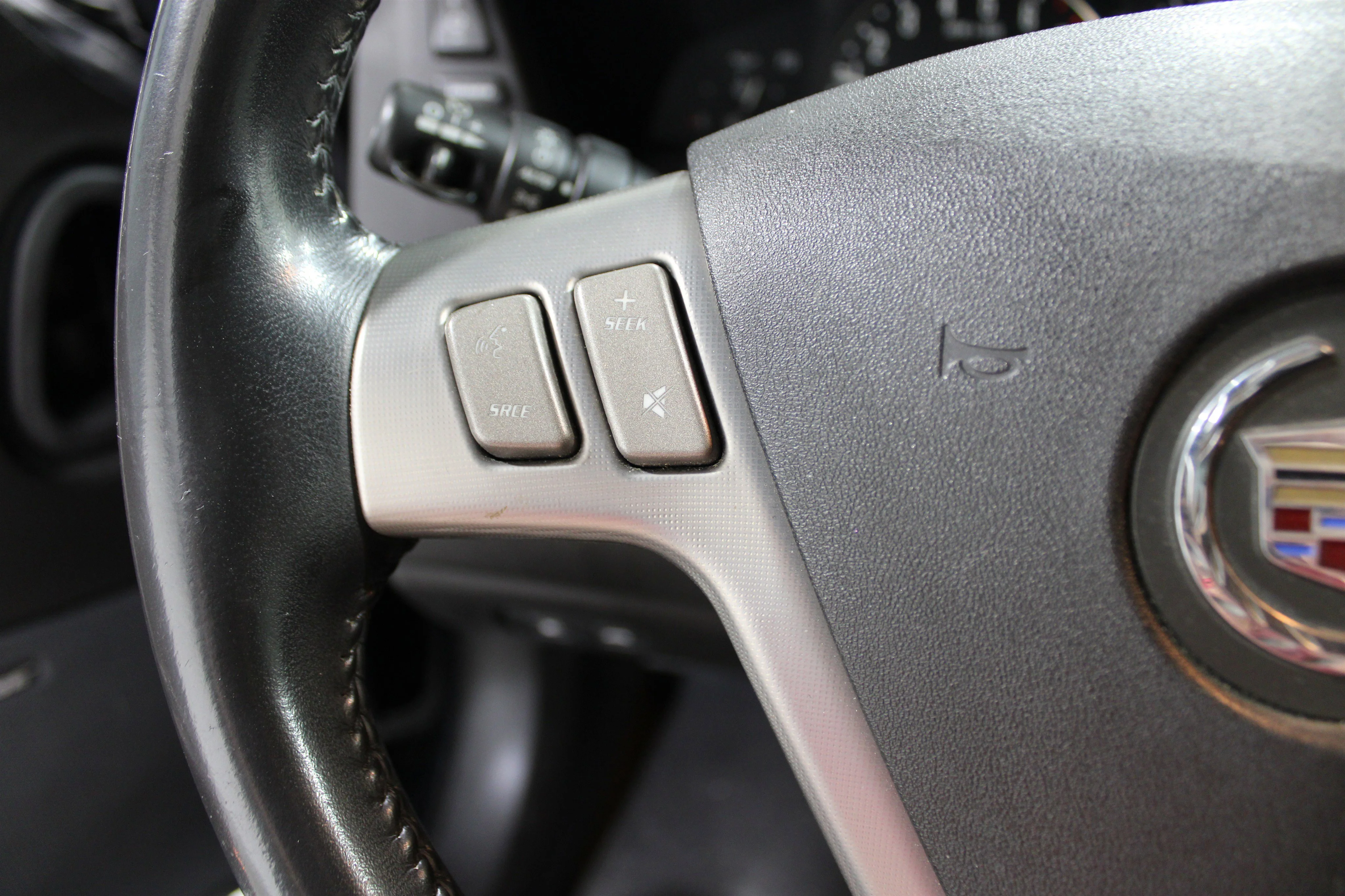 2007 Cadillac XLR V - Photo 8