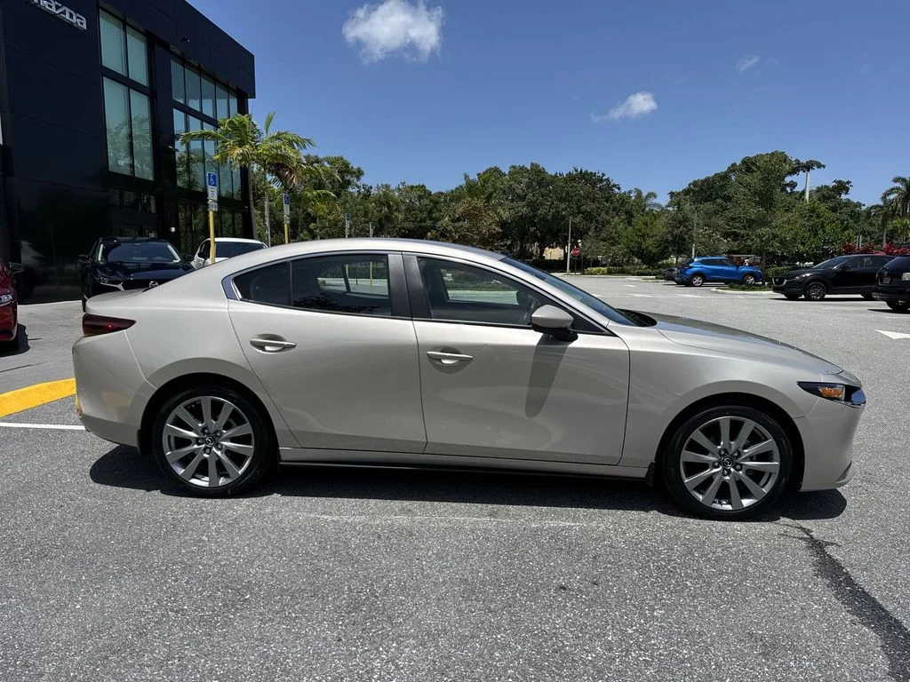Used 2023 Platinum Quartz Metallic Mazda 2.5 S Select Package image 5