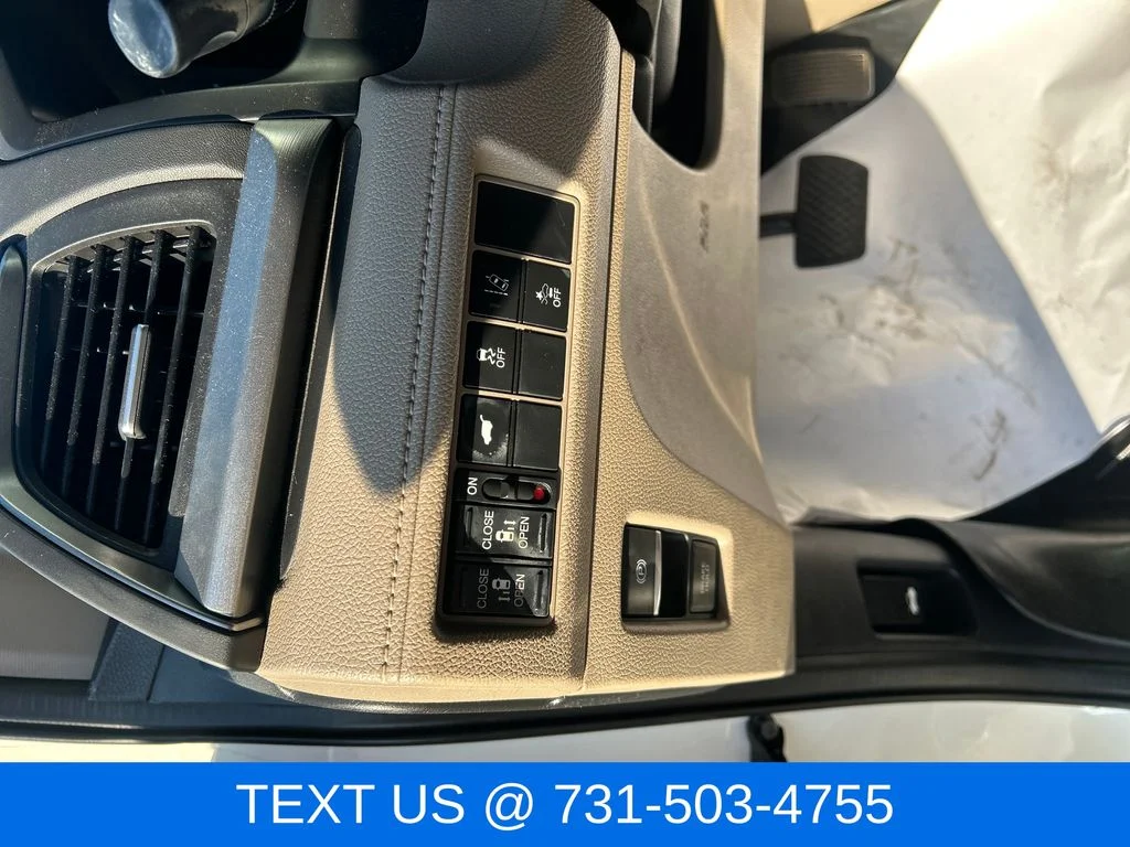 Used 2019 White Honda EX-L image 23