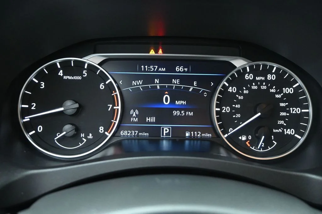 Used 2023 Gray Nissan 2.5 SR image 22