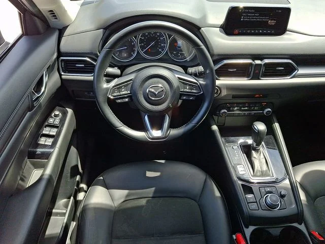 Used 2020 Blue Mazda Touring image 13