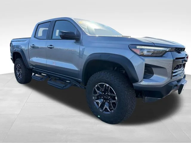 Used 2025 Sterling Gray Metallic Chevrolet ZR2 image 8