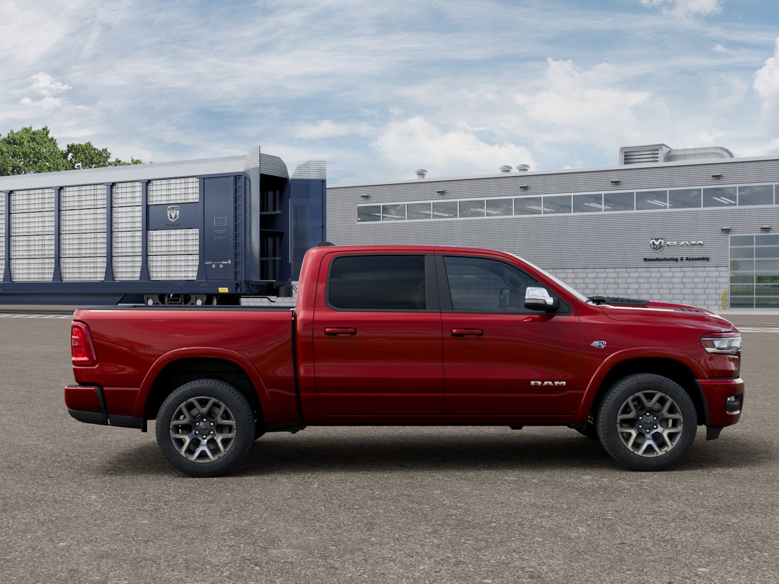 New 2026 Molten Red Pearl-Coat Exterior Paint RAM Laramie image 30