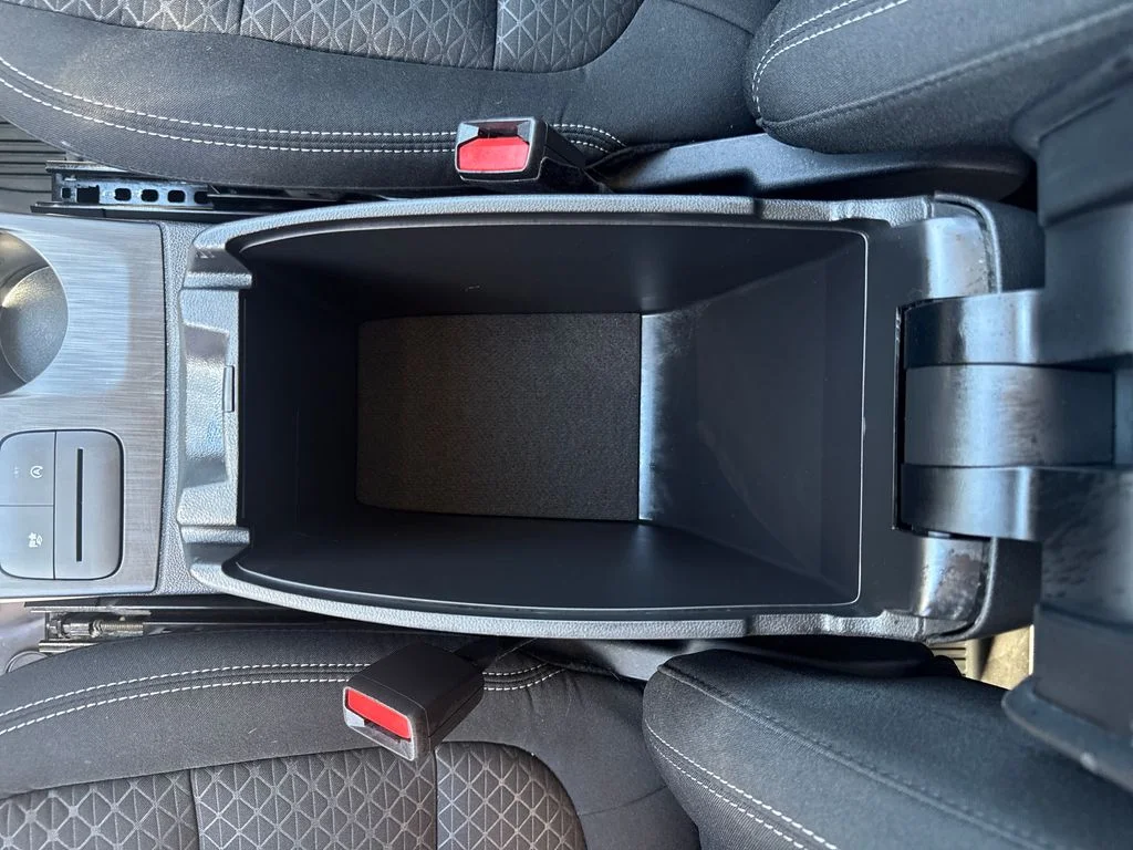 Used 2024 Silver Ford Active image 27