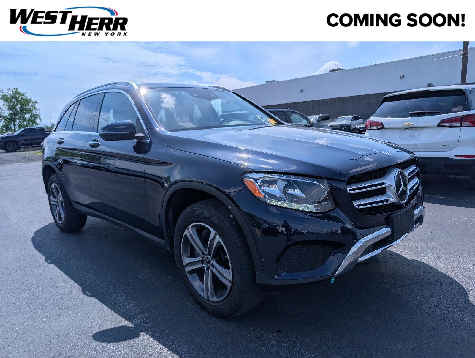 Used 2019 Lunar Blue Metallic Mercedes-Benz GLC 300 image 1