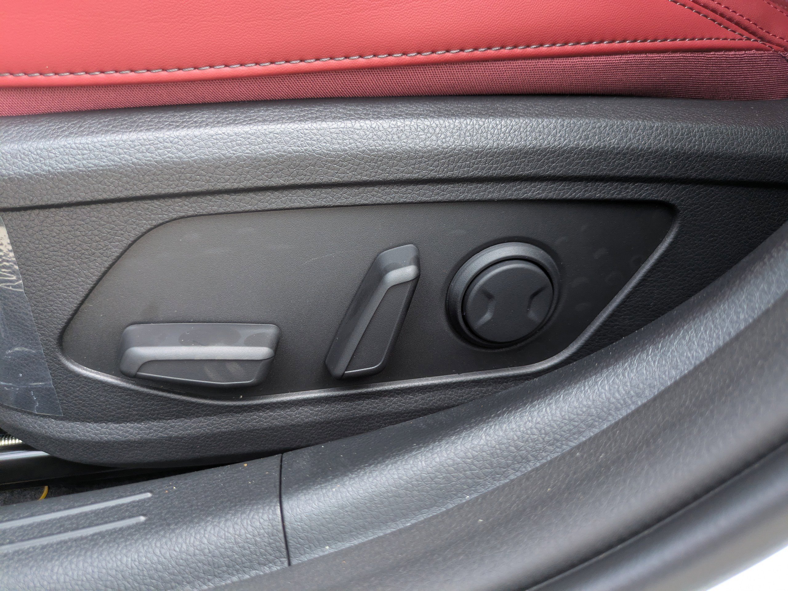 New 2026 Snow White Pearl Kia GT-Line FWD image 19