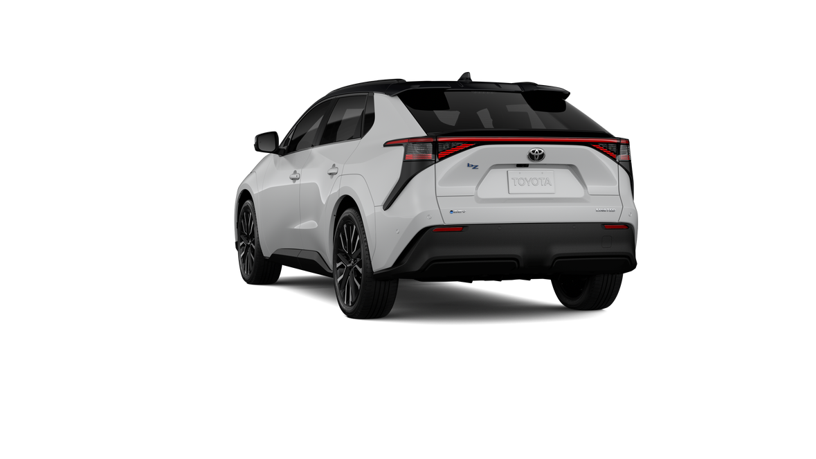 New 2026 Wind Chill Pearl with Midnight Black Metallic roof Toyota Limited image 26