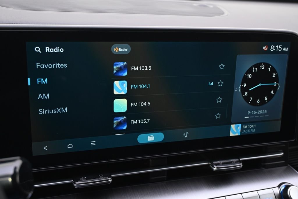 Used 2026 Cyber Gray Metallic Hyundai SEL Sport image 27