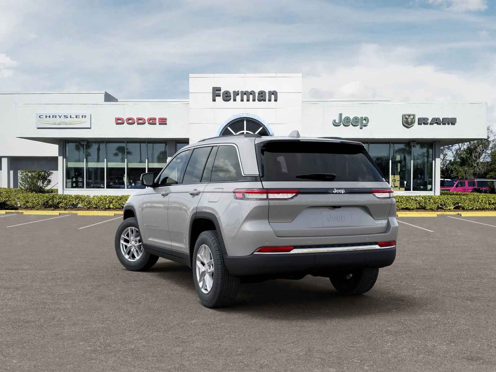 New 2026 Silver Zynith Jeep Laredo X image 38