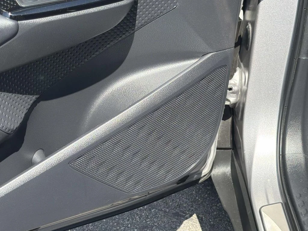 Used 2019 Silver Knockout Metallic Toyota XLE image 17