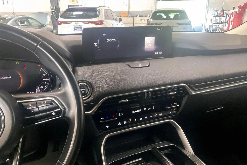 Used 2024 White Mazda Preferred image 5