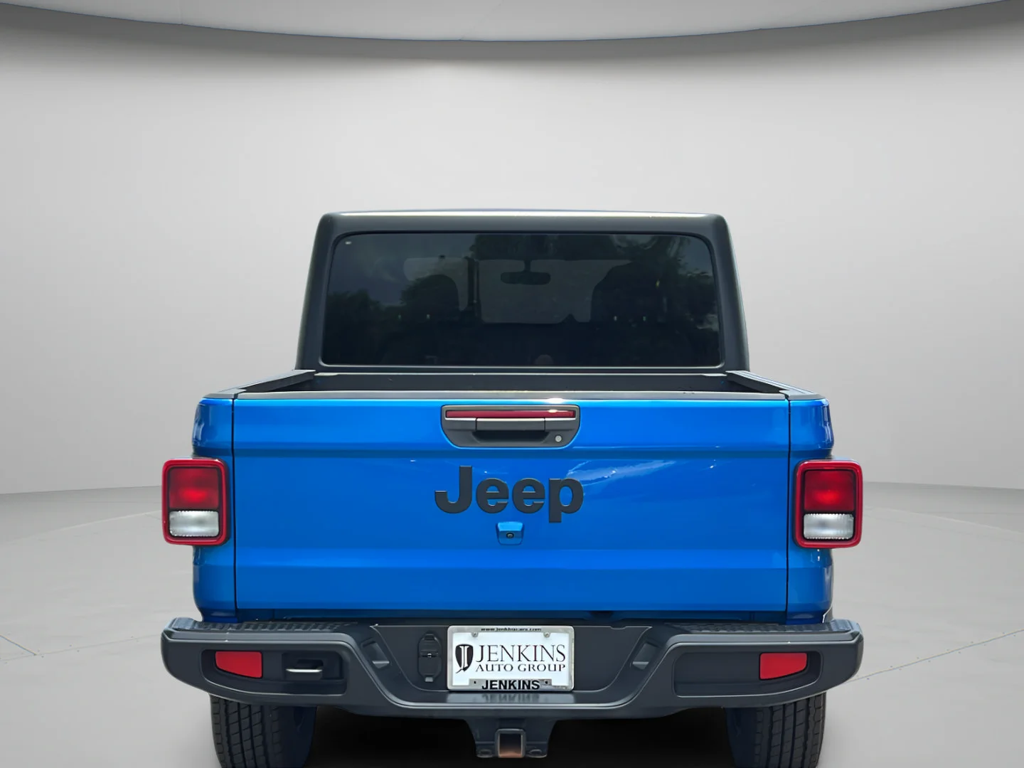 Used 2023 Hydro Blue Pearlcoat Jeep Sport S image 29