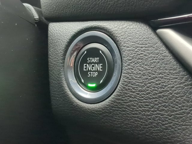 Used 2024 Black Cadillac Sport image 34