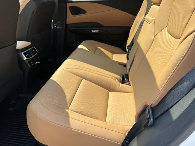 Used 2023 White Lexus 350 Premium Plus image 20
